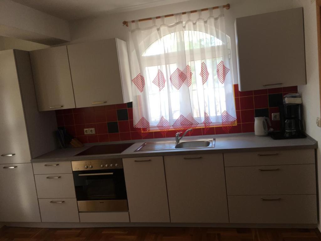 Apartman Put Svete Kate Raslina ภายนอก รูปภาพ